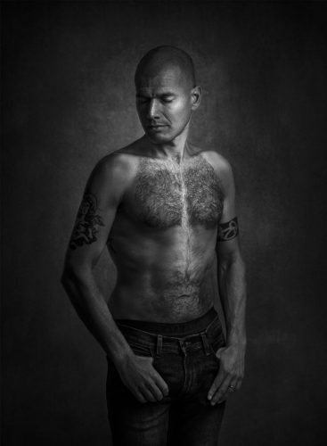 Hanna-Neret-Individual-Portrait-000026-91-Your-Heart-Lives-On-In-Me-WINNER