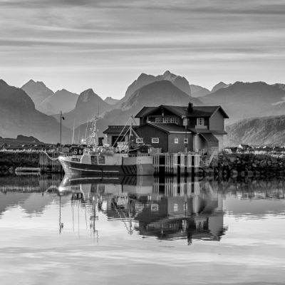 , Monochrome Photography Competition 2018 &#8211; Entries