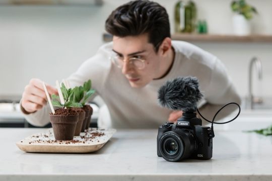 , Canon launches EOS M50 Mark II as social content creation continues to soar