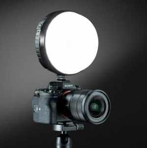 , Rotolight NEO 3 breaks new ground winning best on-camera flash in illustrious industry awards