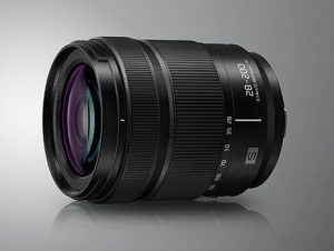 Panasonic Introduces the World’s Smallest and Lightest Long Zoom Lens