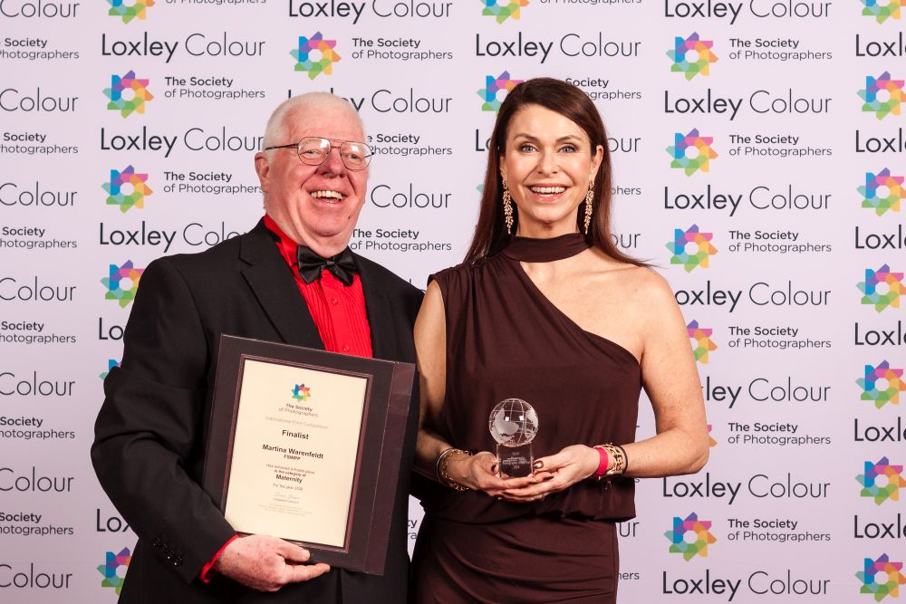 , 20 x 16&Prime; Maternity Photographer of the Year 2026