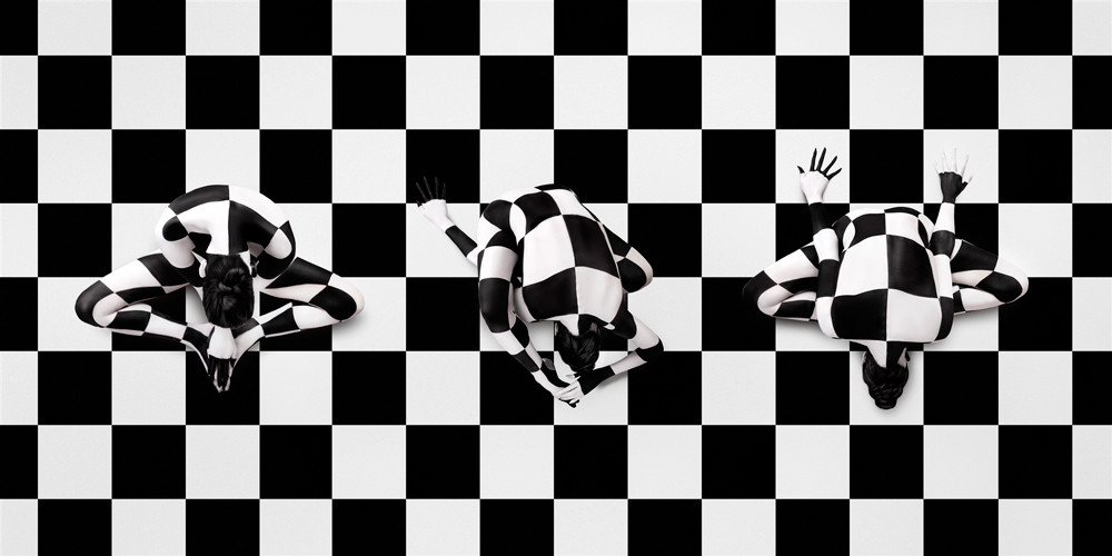 , 20 x 16&Prime; Monochrome Photographer of the Year 2026