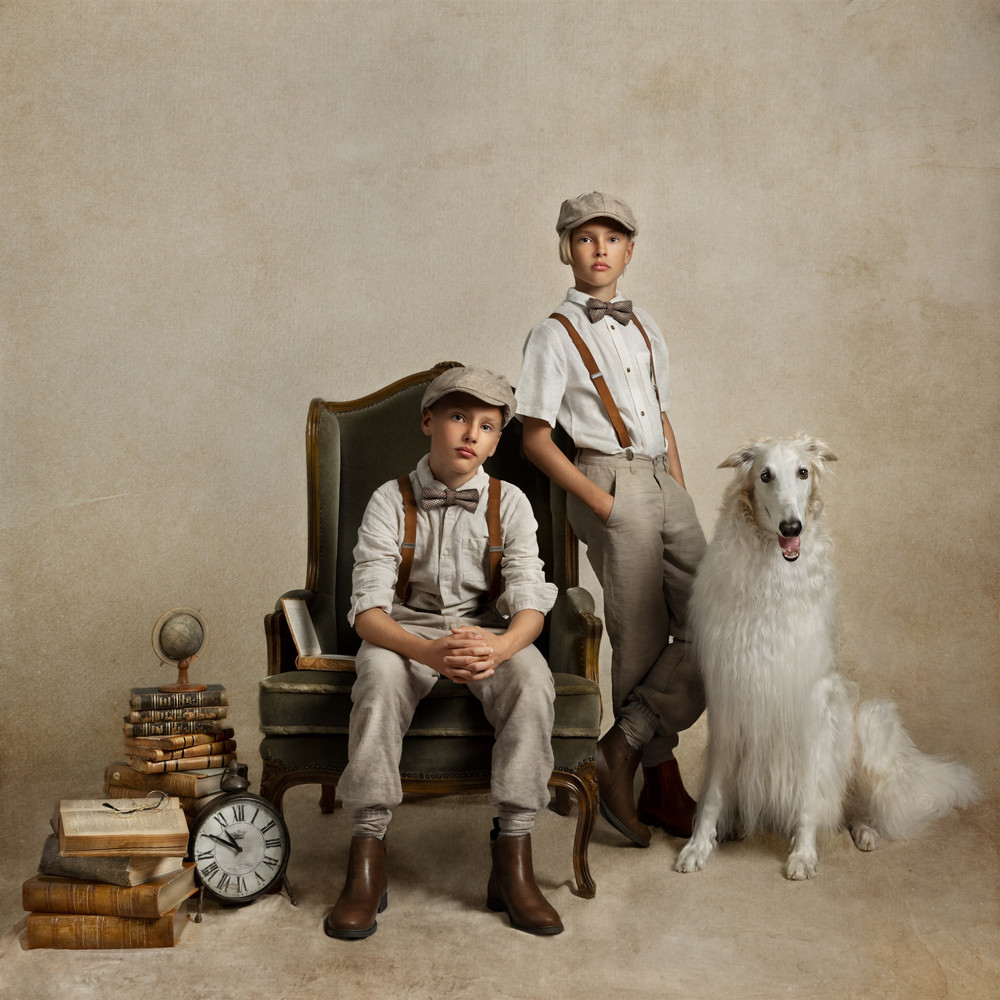 , 20 x 16&Prime; Children Photographer of the Year 2026