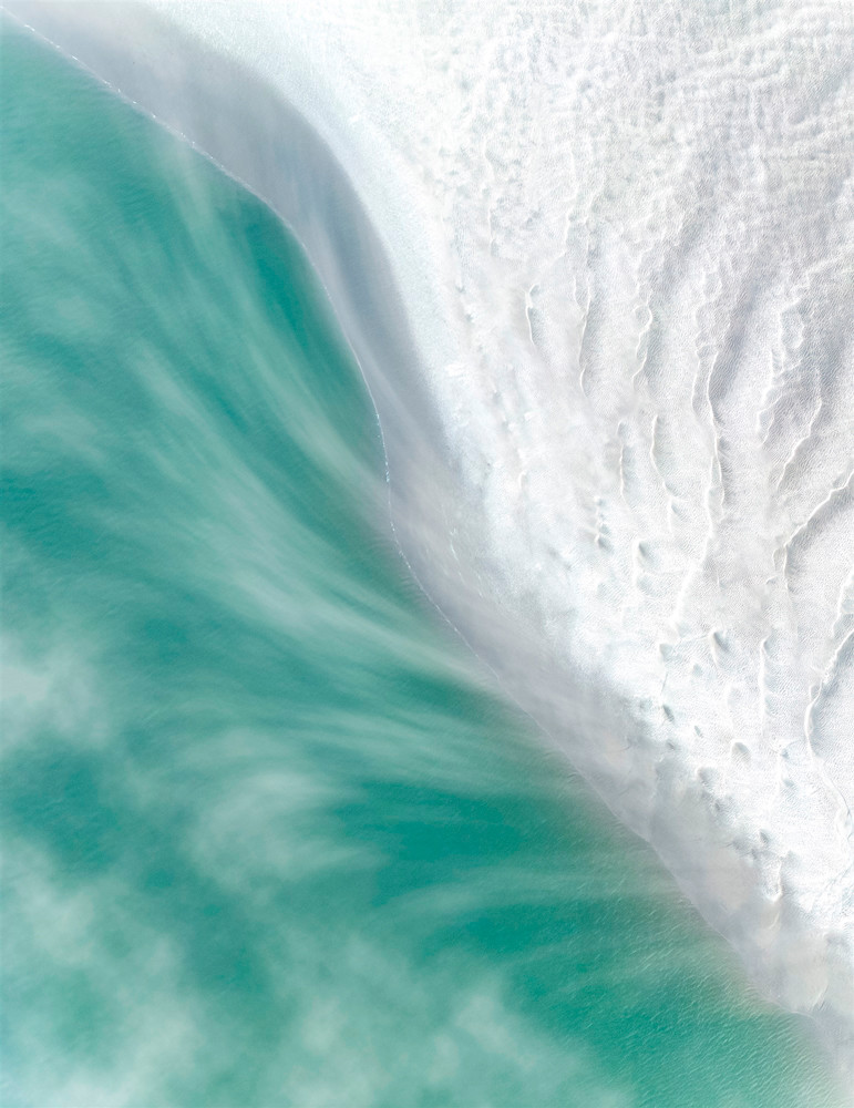 , 20 x 16&Prime; The Natural World Photographer of the Year 2026