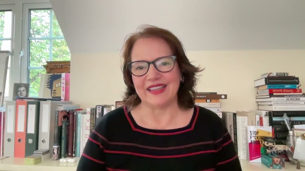 Fabrizia Costa &ndash; The project you're not doing is the one that would change everything
