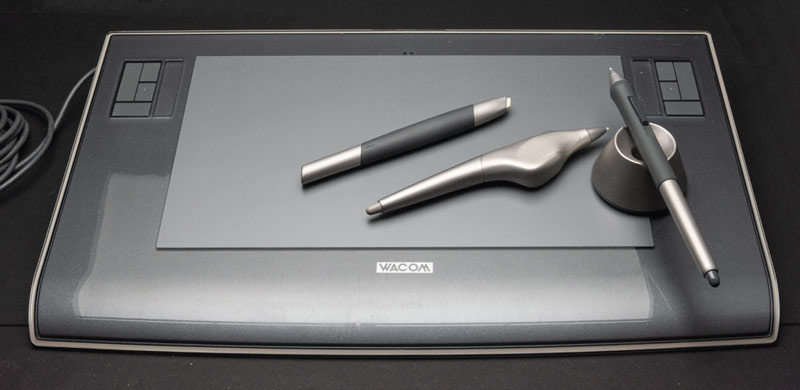 Wacom Intuos 3 Graphics Tablet