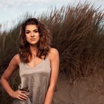 difference between vibrance and saturation