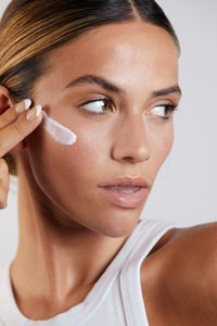 how to shoot beauty photography