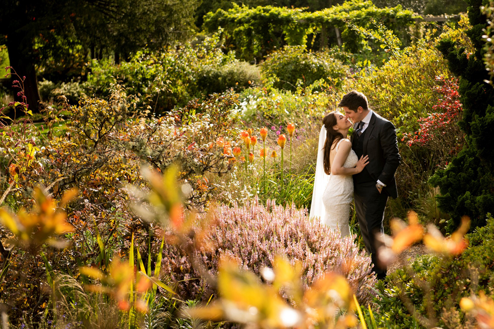 wedding photography posing
