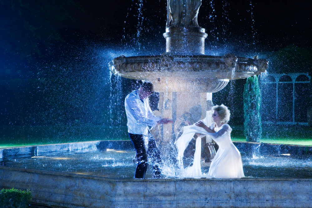 wedding photography lighting